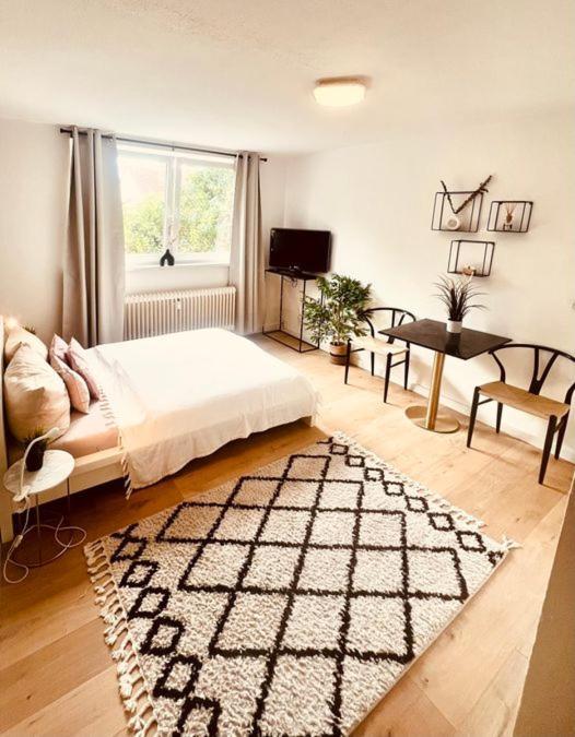 Ferienwohnung An Der Uniklinik Mit Eigener Kueche Und Renoviertem Badezimmer Homburg (Saar) Exterior foto